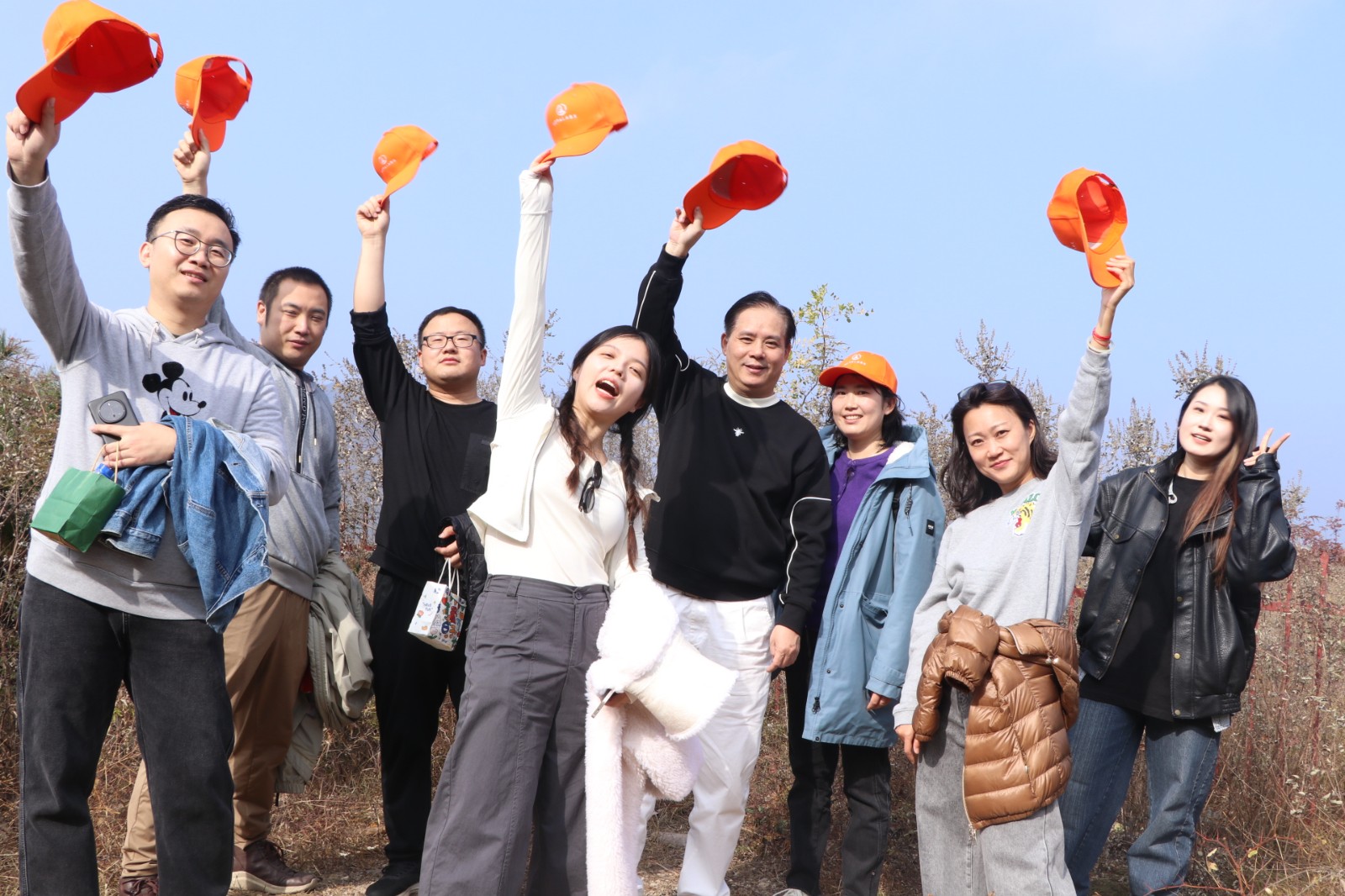 重阳登高·亲近大自然·舞彩浅山户外徒步团建活动